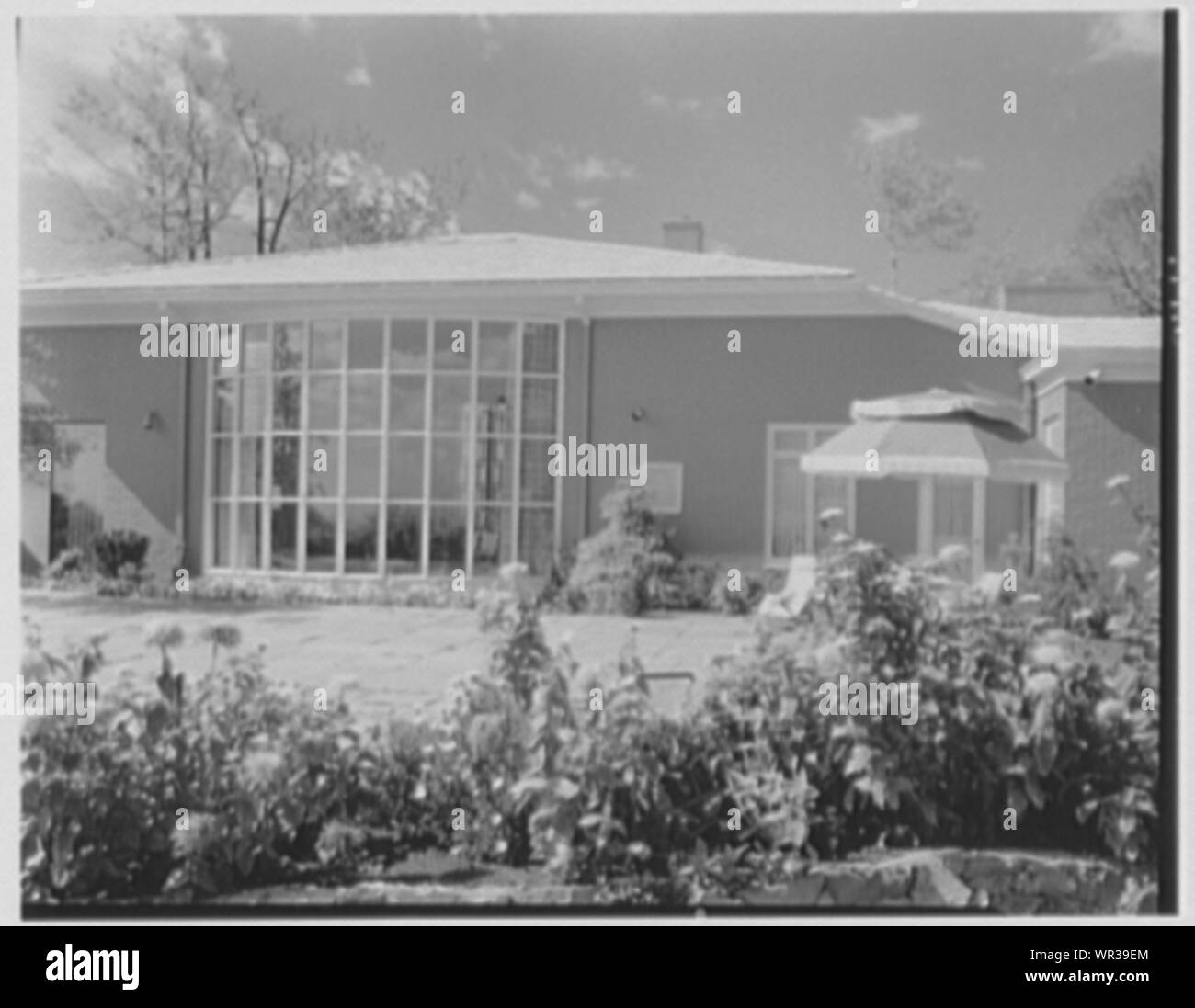 Maurice Levin, residence at 236 Crestwood Dr., South Orange Stock Photo