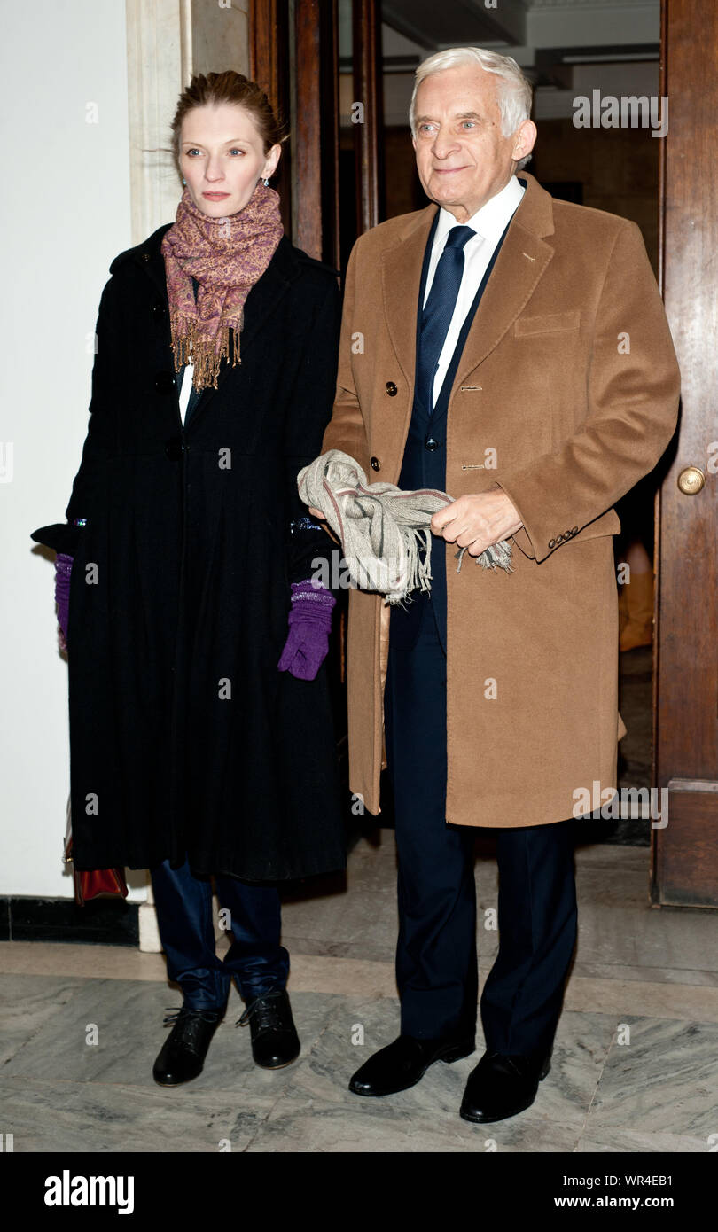 8.12.2012 Warsaw, Poland. Pictured: Jerzy Buzek with his daughter Agata Stock Photo