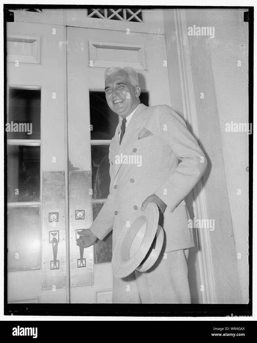 McNutt calls at White House. Washington, D.C., July 6. Paul McNutt