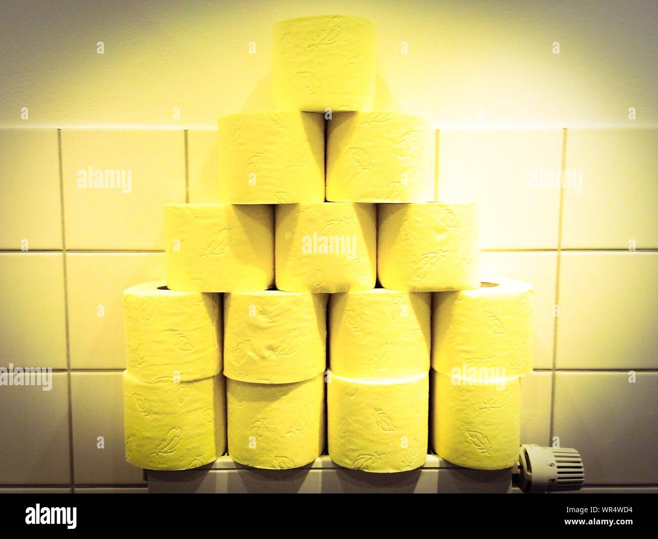 stack-of-toilet-paper-stock-photo-alamy