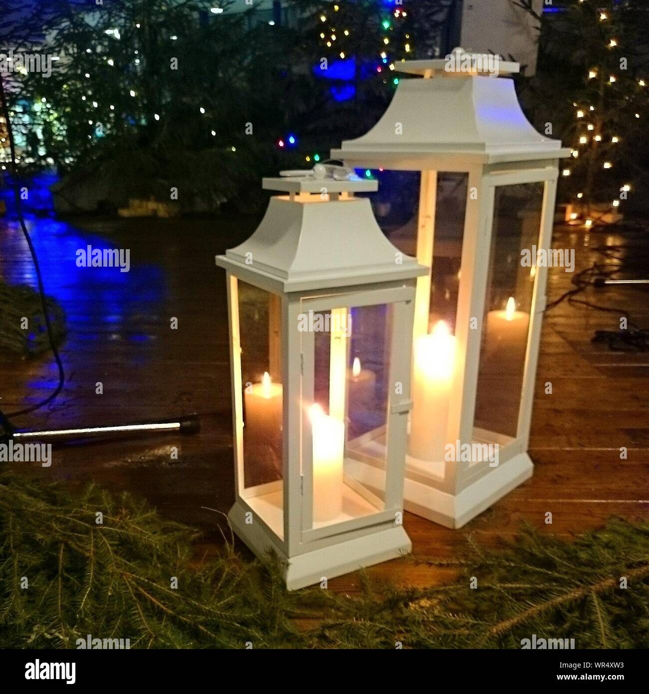 Glass lanterns with candles hi-res stock photography and images - Alamy
