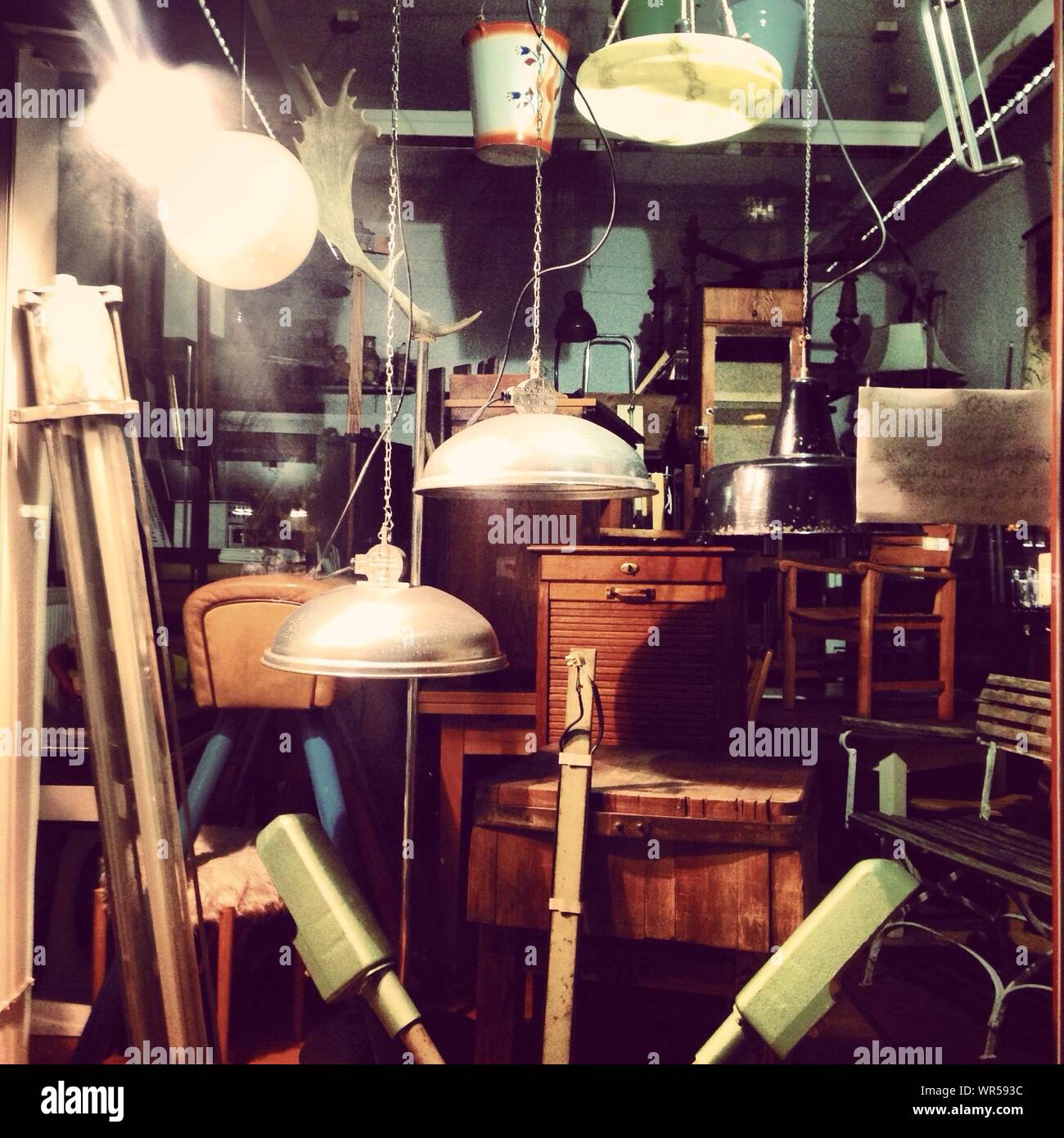 Group of lamps retail display hires stock photography and images Alamy