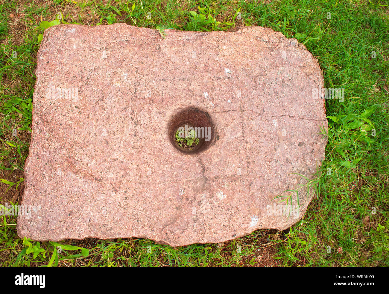 Qutb shahi dynasty hi-res stock photography and images - Alamy