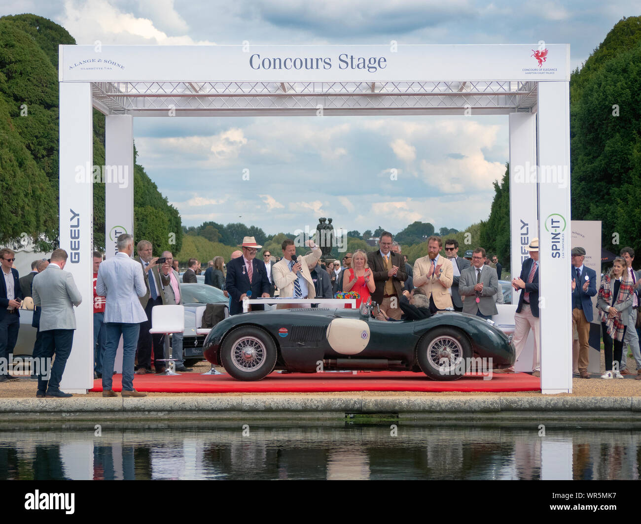 Jaguar C Type winning an award at the Hampton Court Concours 2019 Stock Photo