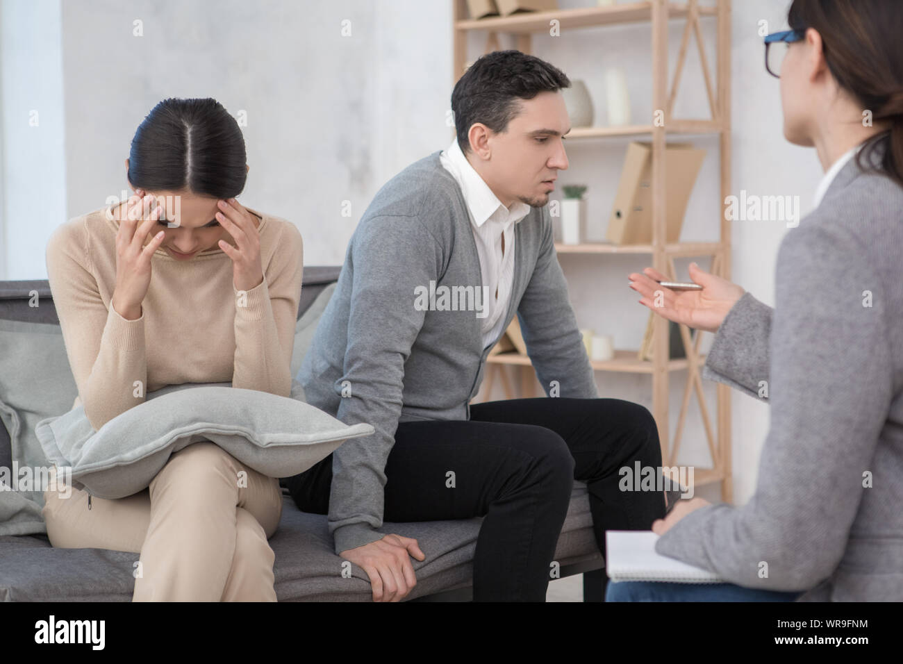 Family couple visit psychologist relationship problem consultation