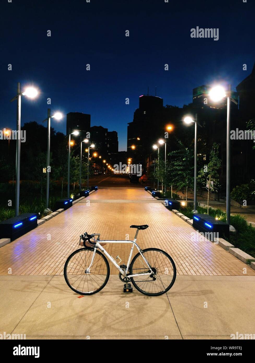 Lighting a pathway hi-res stock photography and images - Alamy