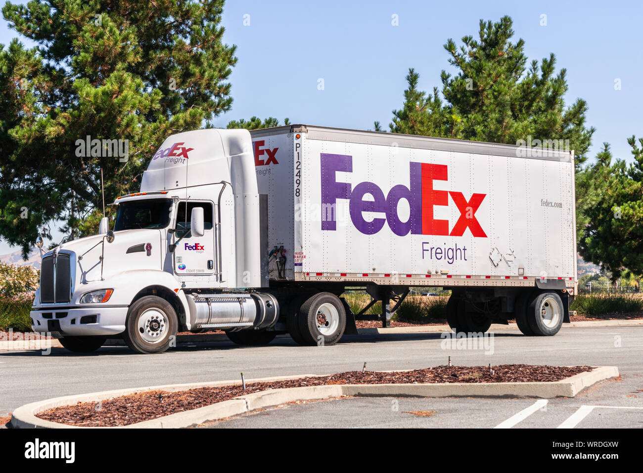 Fedex Freight Montreal Parts Town Canada