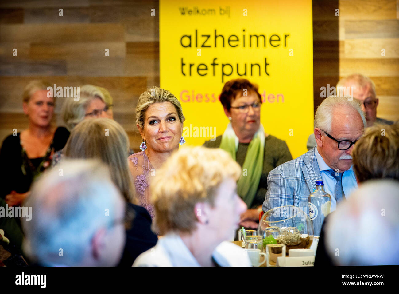 Giessenburg, Netherlands. 06th Sep, 2019. GIESSENBURG - 10-09-2019 Queen Maxima visits the Alzheimer Trefpunt De Til. Alzheimer Nederland is celebrating its 35th anniversary this year. Credit: Pro Shots/Alamy Live News Stock Photo