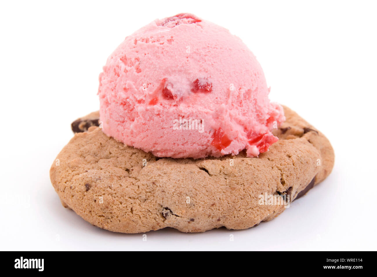 Scoop ice cream cherry hi-res stock photography and images - Alamy