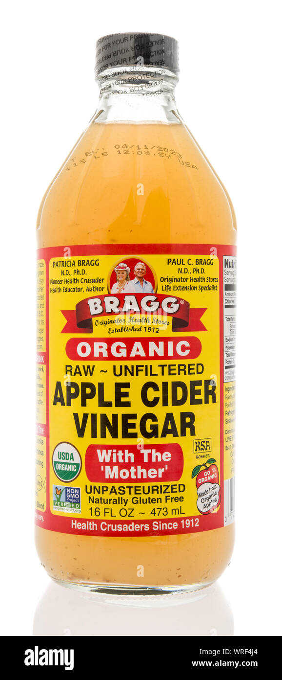 Winneconne Wi 10 September 2019 A Bottle Of Bragg Apple Cider Vinegar With Mother On An Isolated Background Stock Photo Alamy