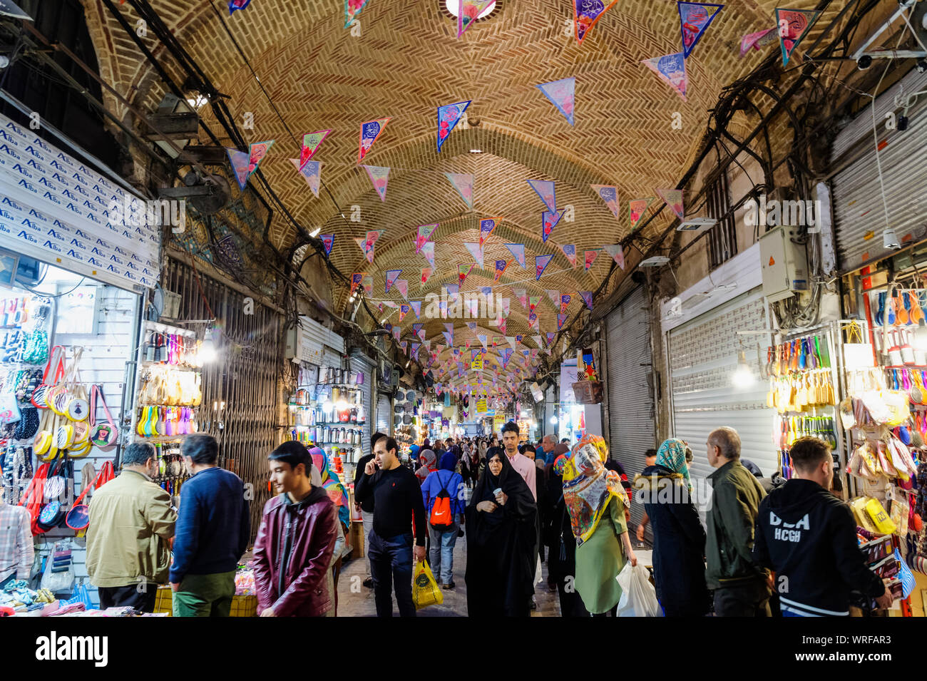 Crowded alley with shops, Tehran bazaar, Islamic Republic of Iran Stock Photo