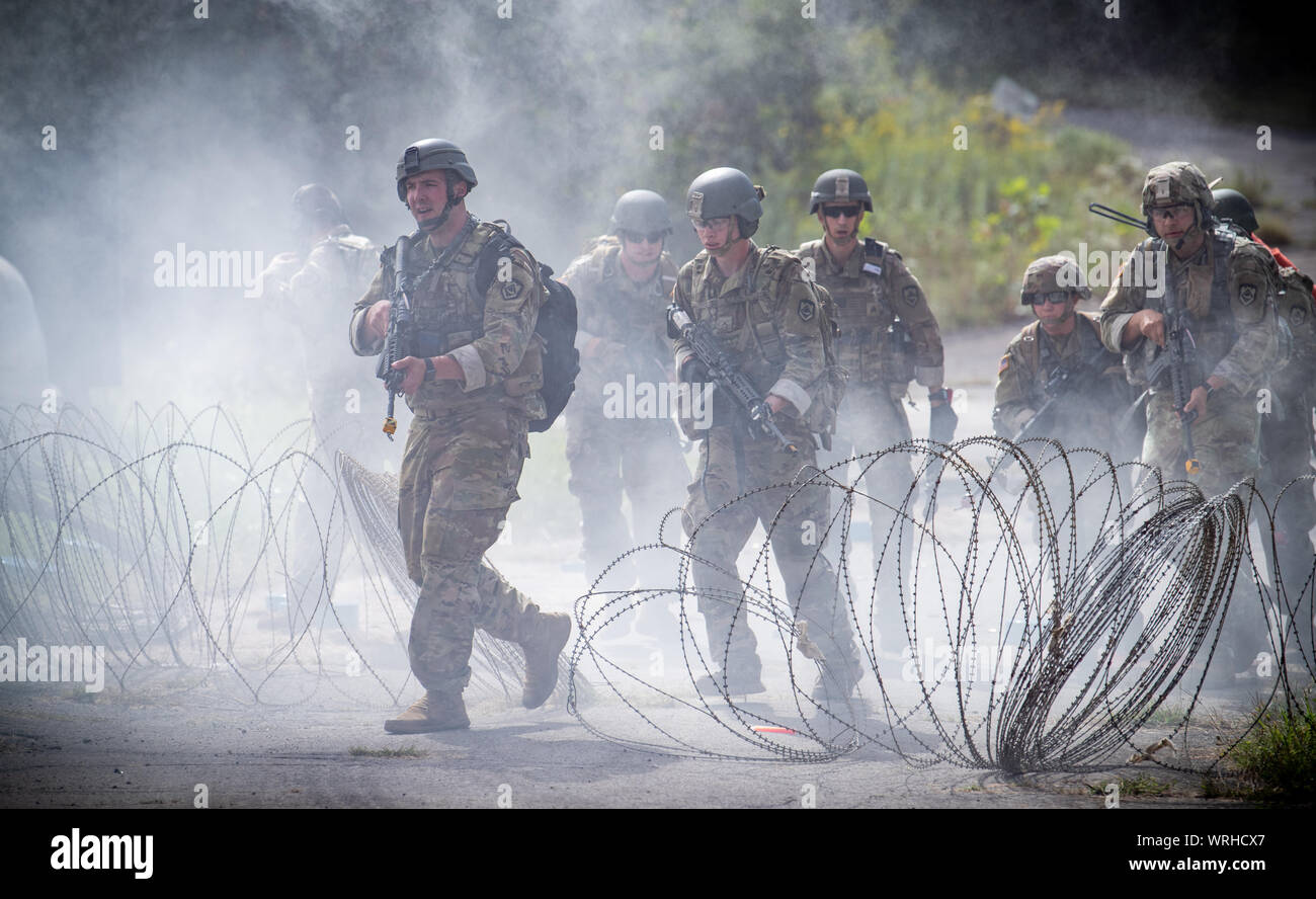 111th engineers battalion hires stock photography and images Alamy