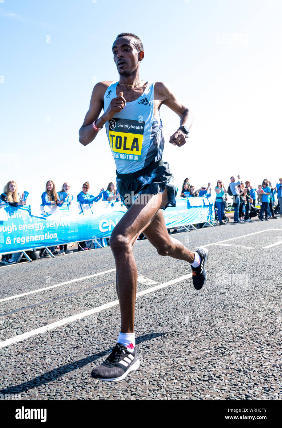 Mens elite runner Tamarit Tola competing in the 2019 Great North Run from Newcastle to South Shields, England, UK Stock Photo