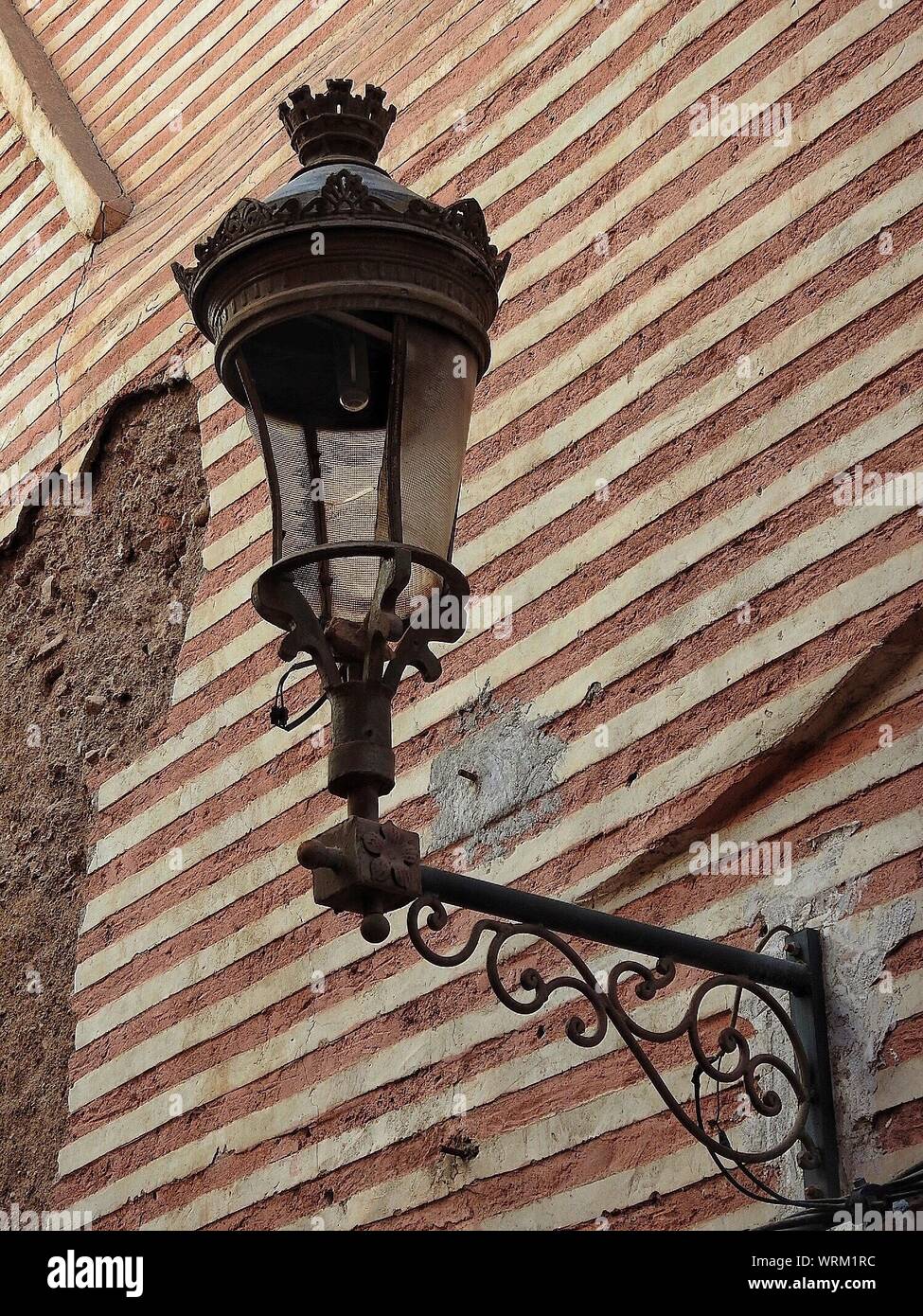 Broken street light hires stock photography and images Alamy