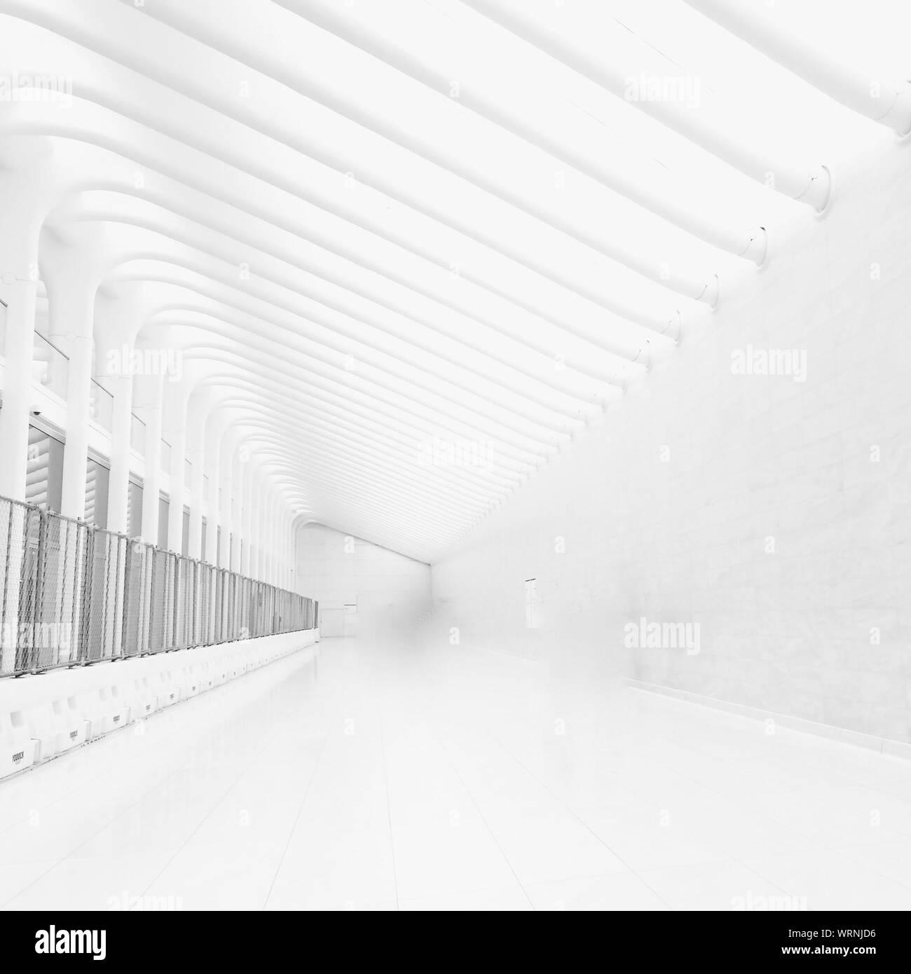 White was walls hires stock photography and images Alamy