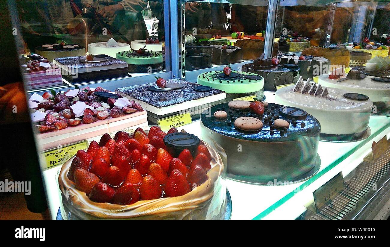 Cakes sale in bakery display hires stock photography and images Alamy