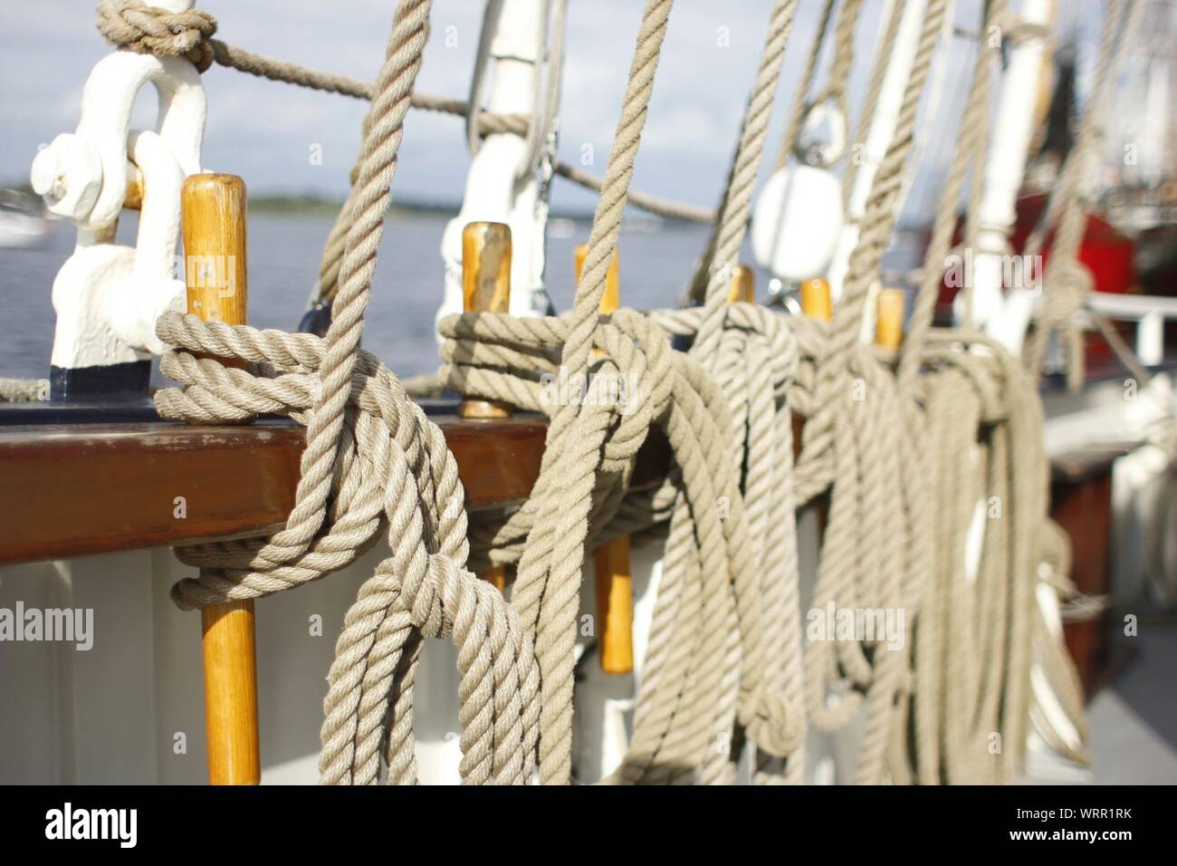 Boat tied up on lake hi-res stock photography and images - Alamy