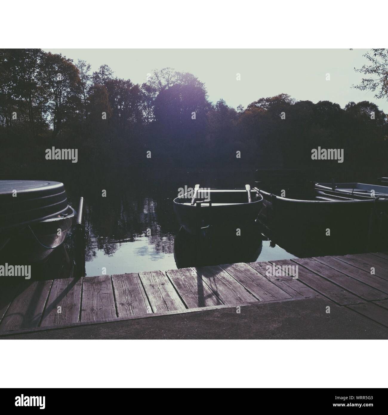 Empty Boats High Resolution Stock Photography and Images - Alamy