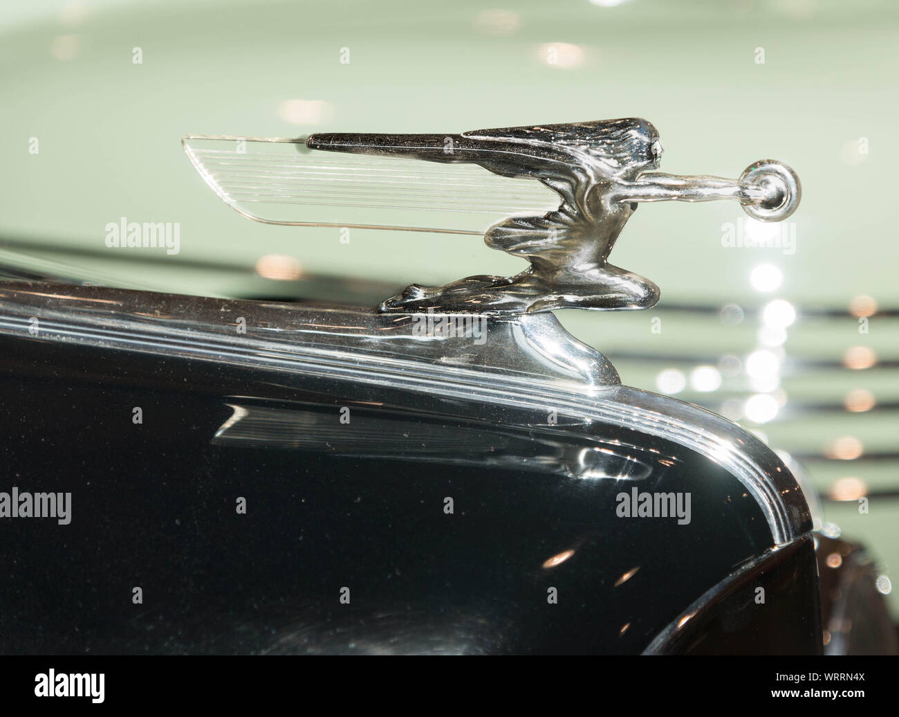 Hood ornament on old american hi-res stock photography and images - Alamy