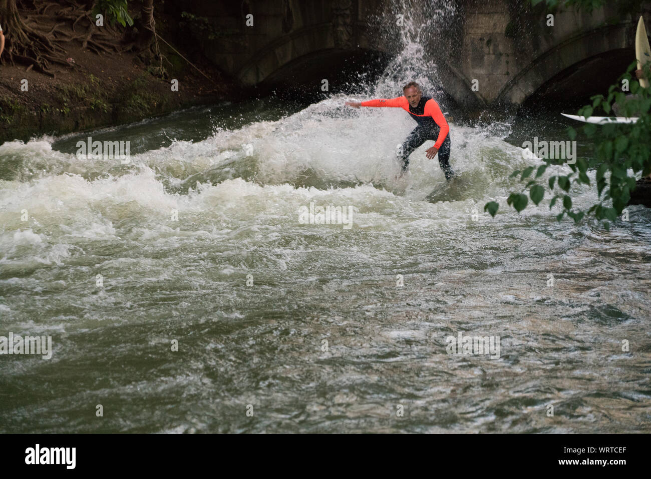 Eisbach Englischer Garten Stock Photos Eisbach Englischer