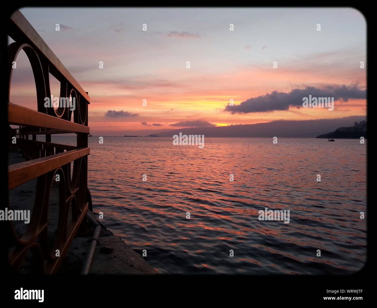 Sunset over mountain with lake hi-res stock photography and images - Alamy