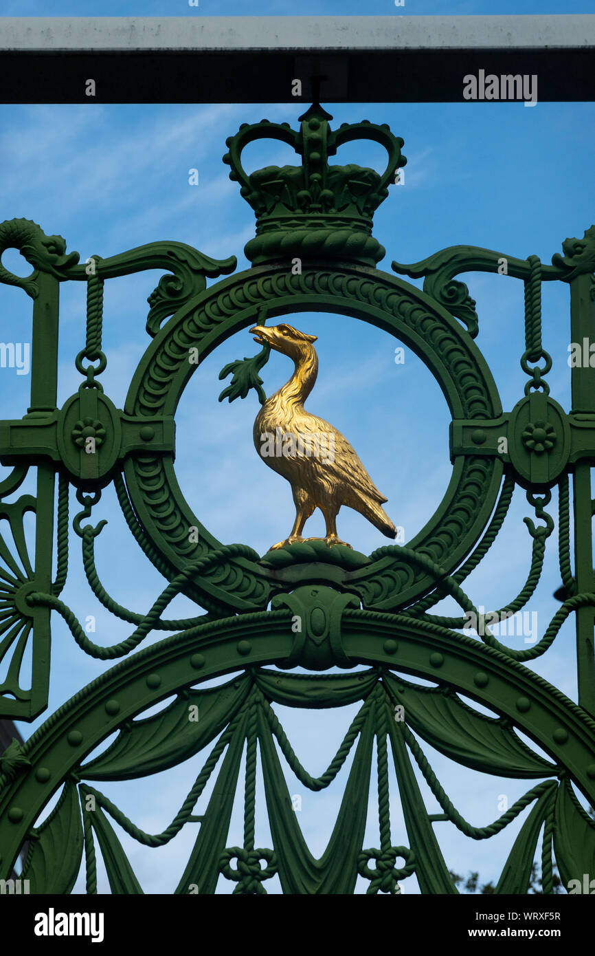 A golden liver bird sculpture on The Liverpool Sailors' Home Gate Stock Photo