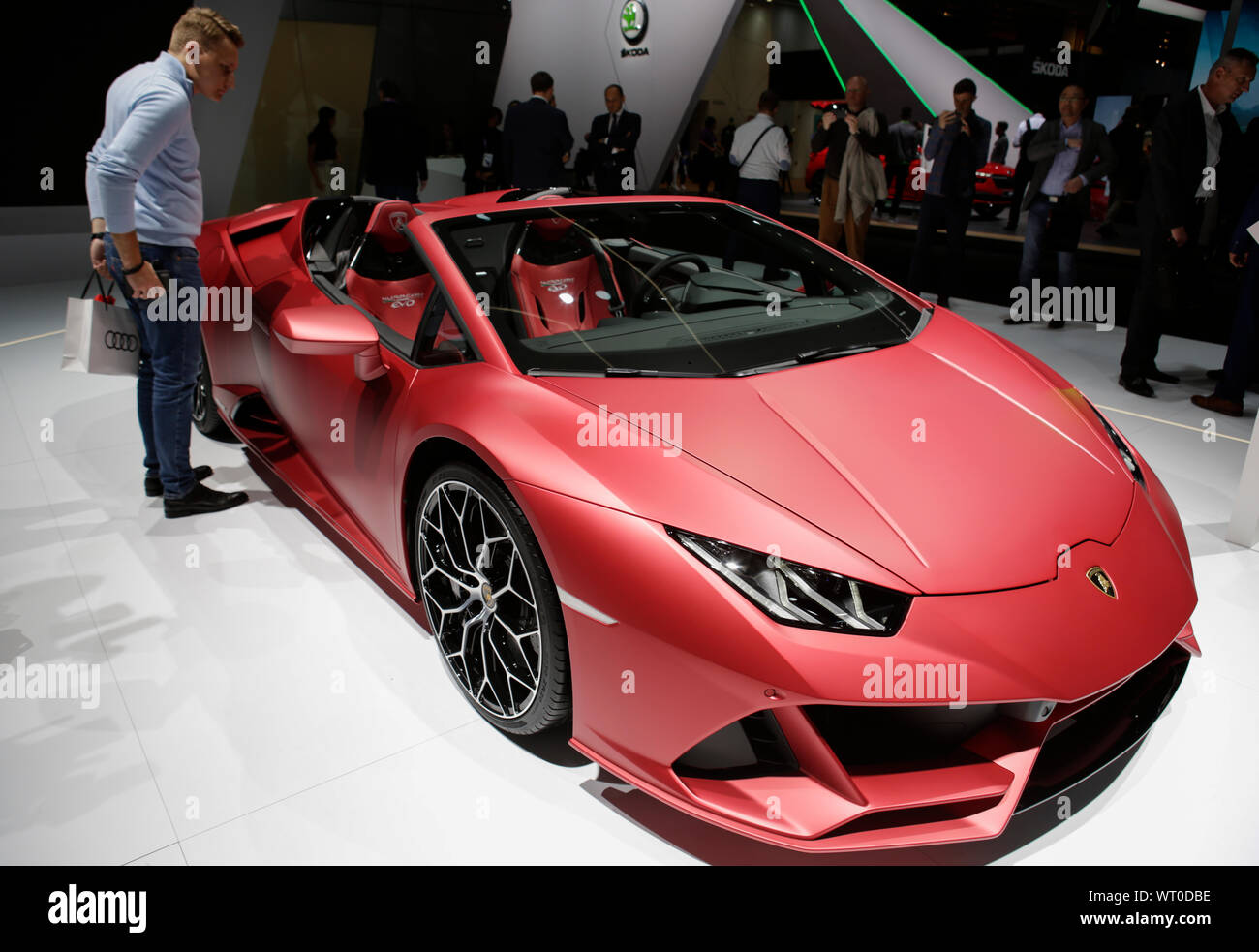 Frankfurt, Germany. 10th Sep, 2019. Italian car manufacturer Lamborghini  displays the convertible sports car Huracan Evo Spyder at the 2019  Internationale Automobil-Ausstellung (IAA). (Photo by Michael  Debets/Pacific Press) Credit: Pacific Press Agency ...