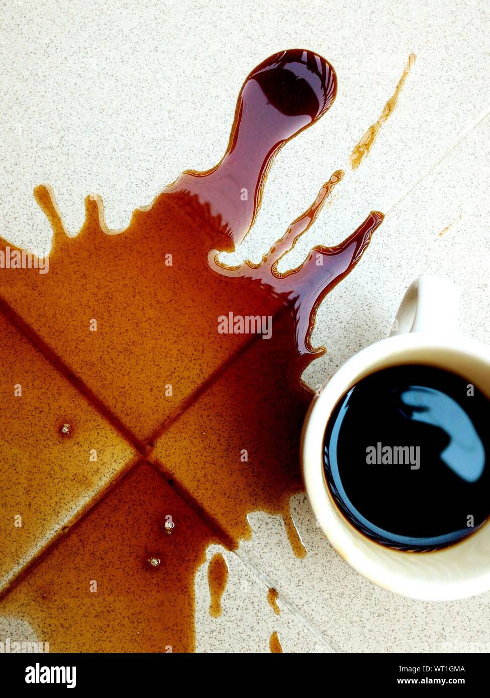 Spilled Drink Floor Hi res Stock Photography And Images Alamy spilled-drink-floor-hi-res-stock-photography-and-images-alamy