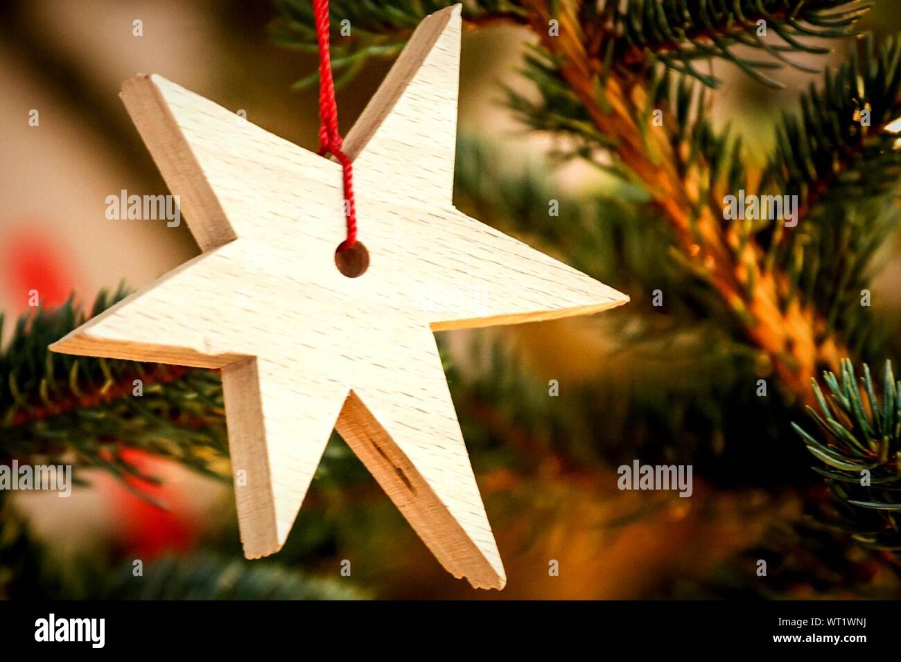 Star on christmas tree hi-res stock photography and images - Alamy