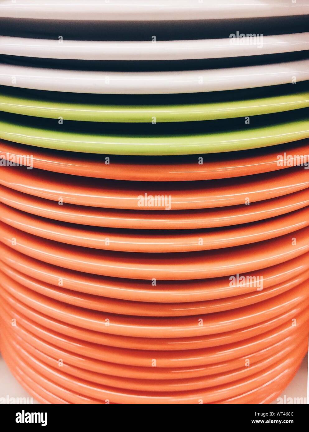 Porcelain plates hires stock photography and images Alamy