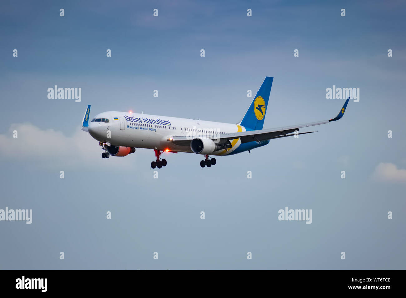 Boryspil, Ukraine - August 3, 2019: Ukraine International Airlines Boeing 767 is langing in the airport Stock Photo