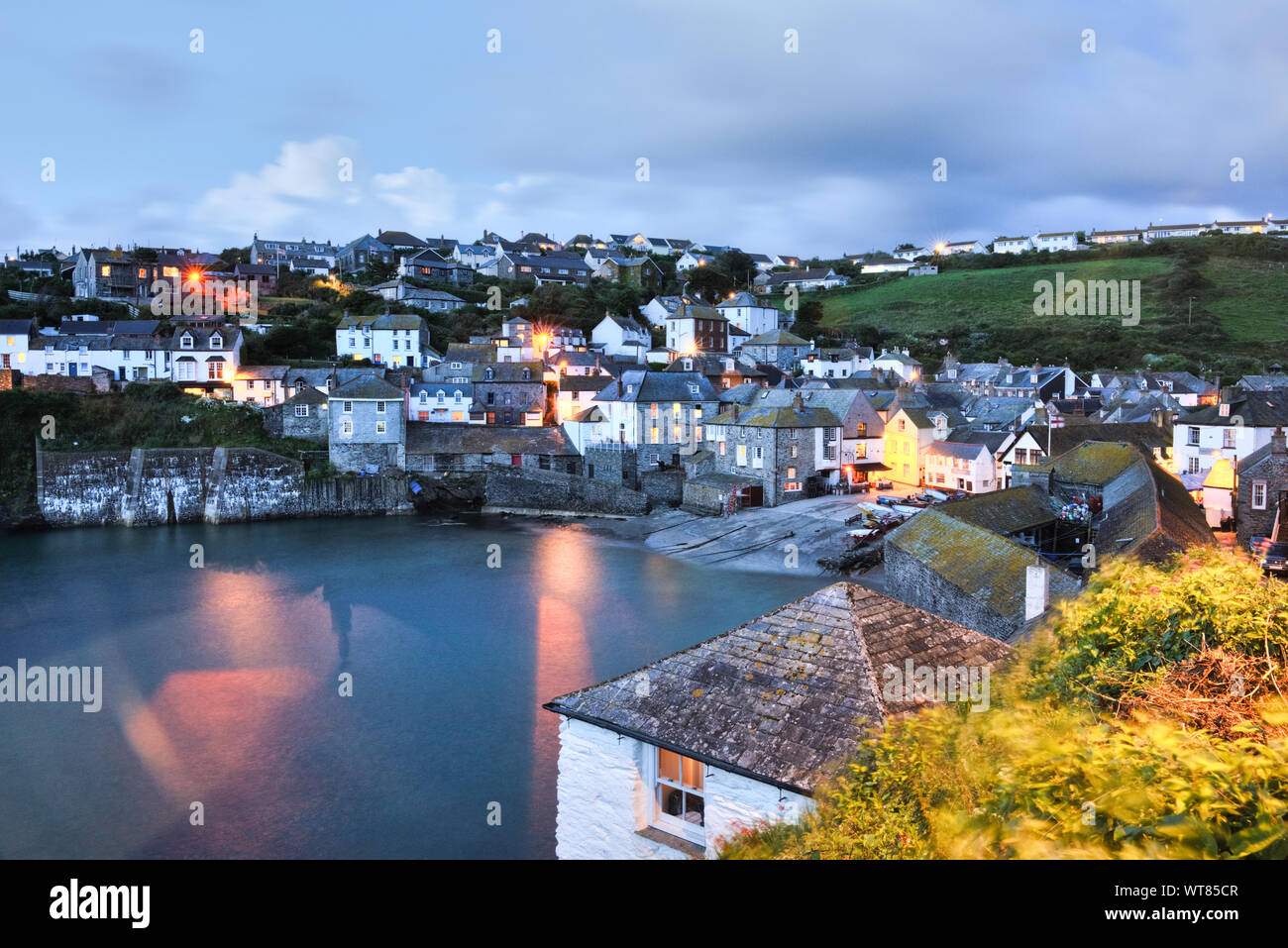 Port Isaac Harbour at dusk. Cornwall, England, UK Stock Photo Alamy