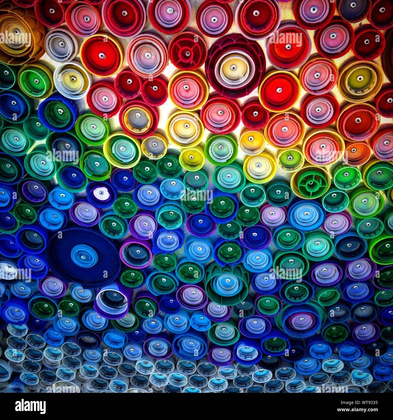 Plastic lids hi-res stock photography and images - Alamy