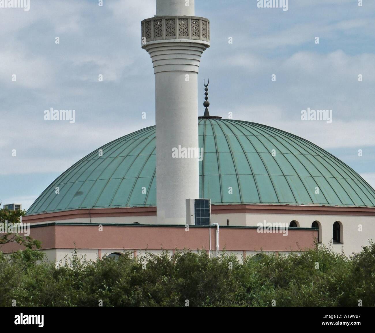 Vienna islamic centre hires stock photography and images Alamy
