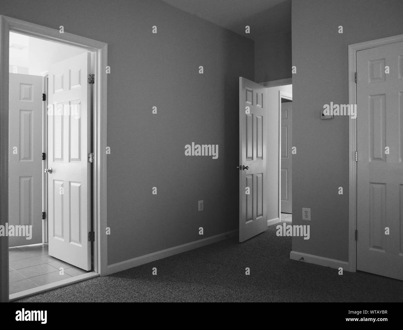 Open corridor hires stock photography and images Alamy