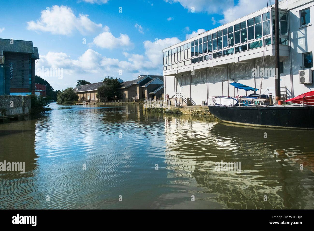 Town_quay hires stock photography and images Alamy