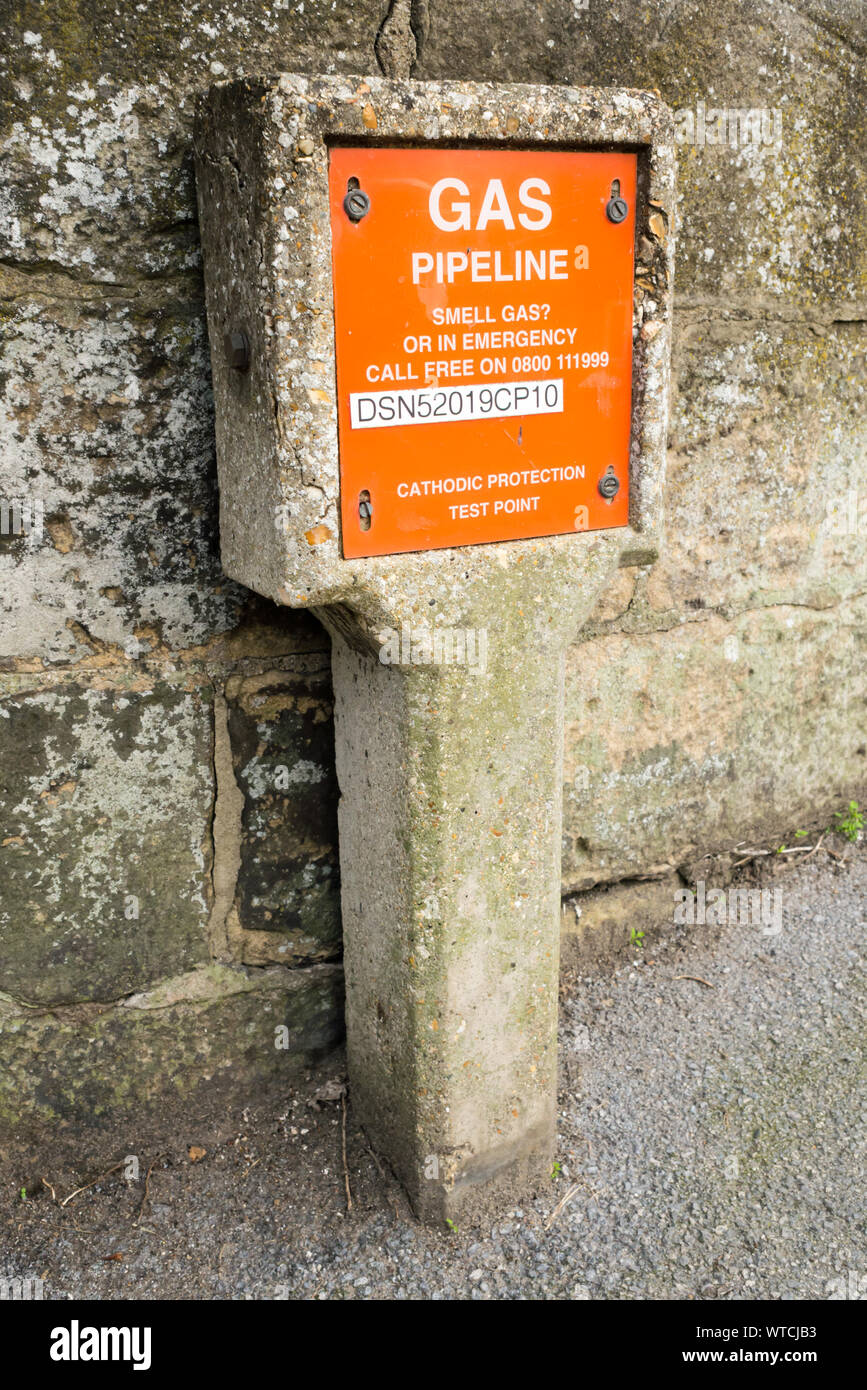 Concrete marker post hires stock photography and images Alamy