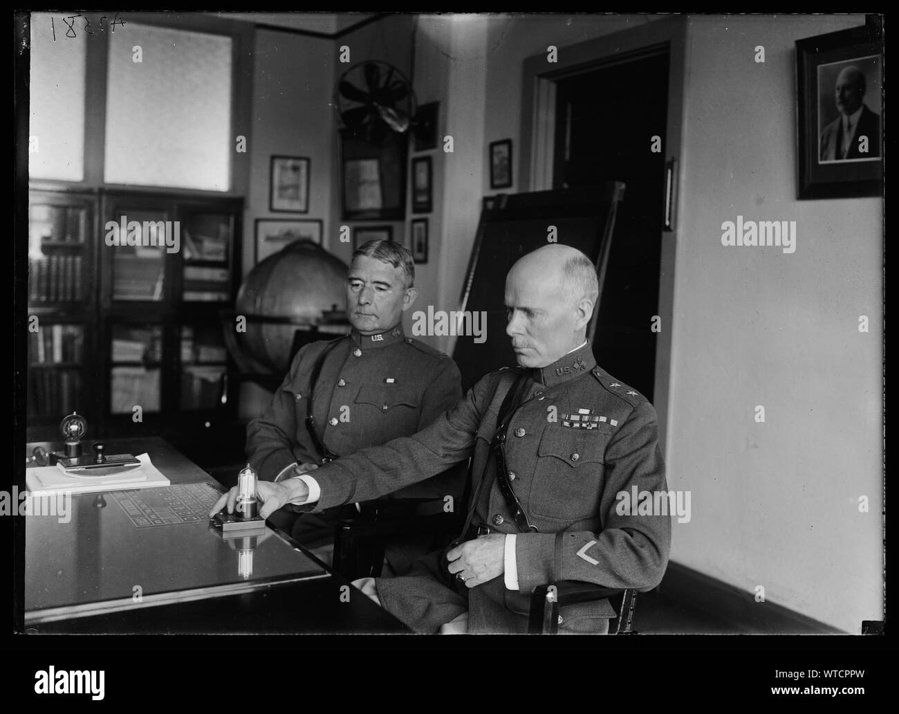 Branches of the military Black and White Stock Photos & Images - Alamy