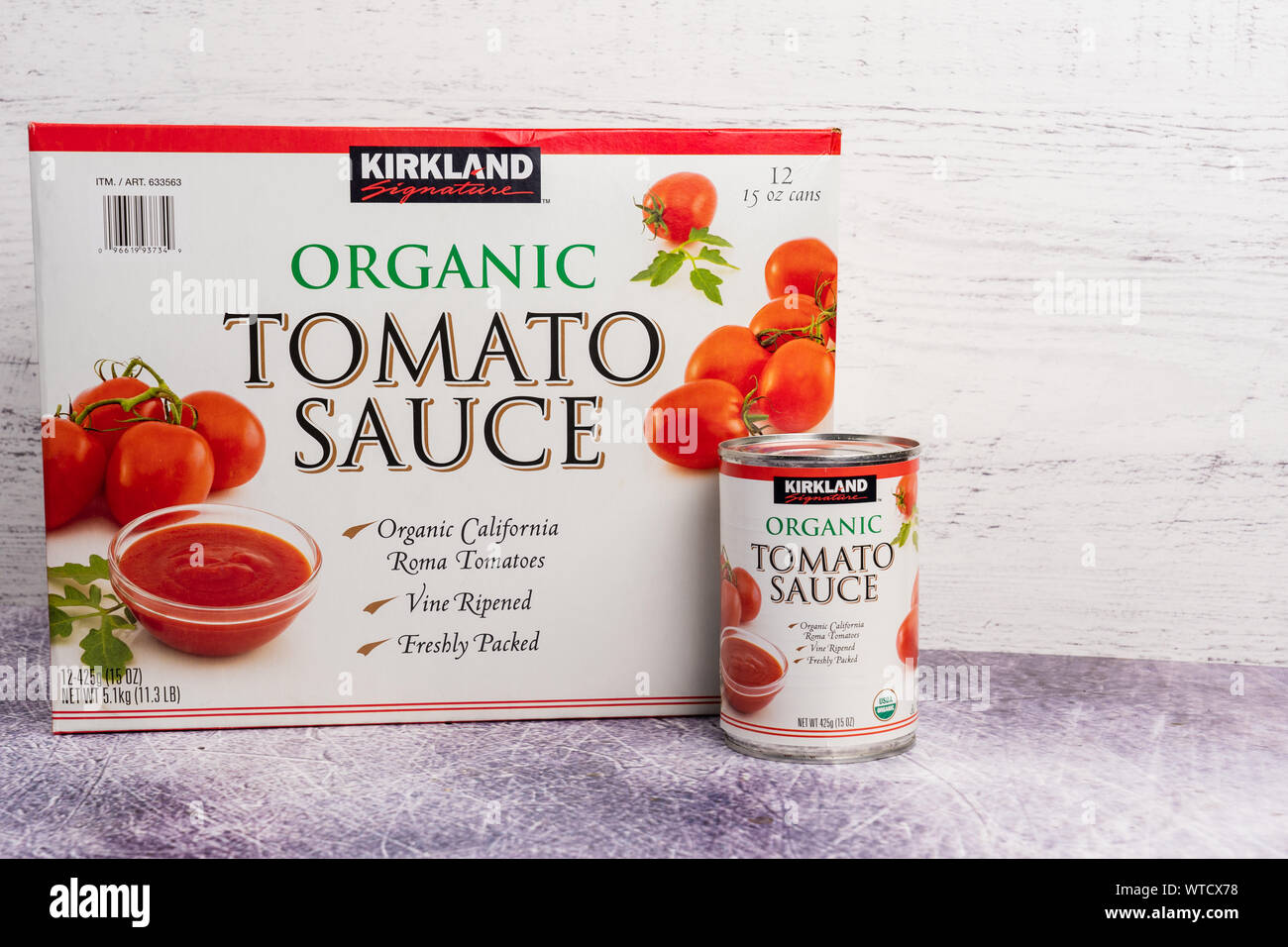 Worcester, PA - August 28, 2019: Kirkland Organic Tomato Sauce case of 12 cans is sold at Costco Wholesale at their warehouse club stores. Stock Photo