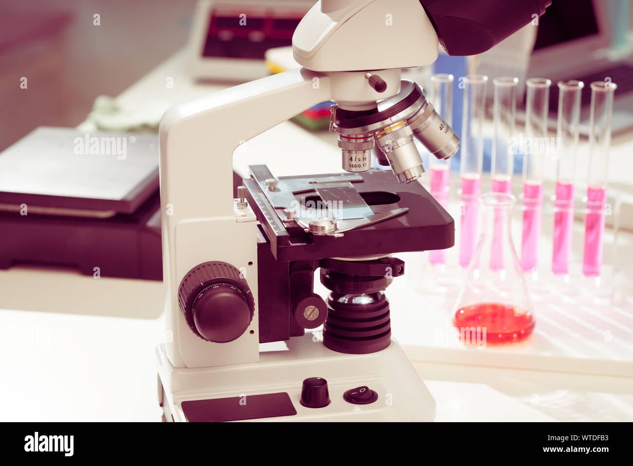 Scientific microscope in the laboratory of forensics Stock Photo Alamy