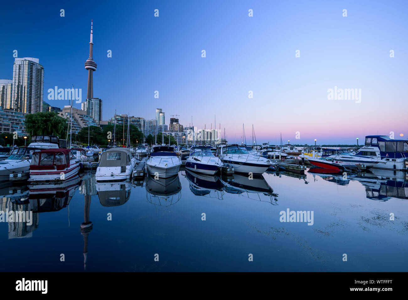Toronto city skyline at Night, Ontario, Canada Stock Photo - Alamy