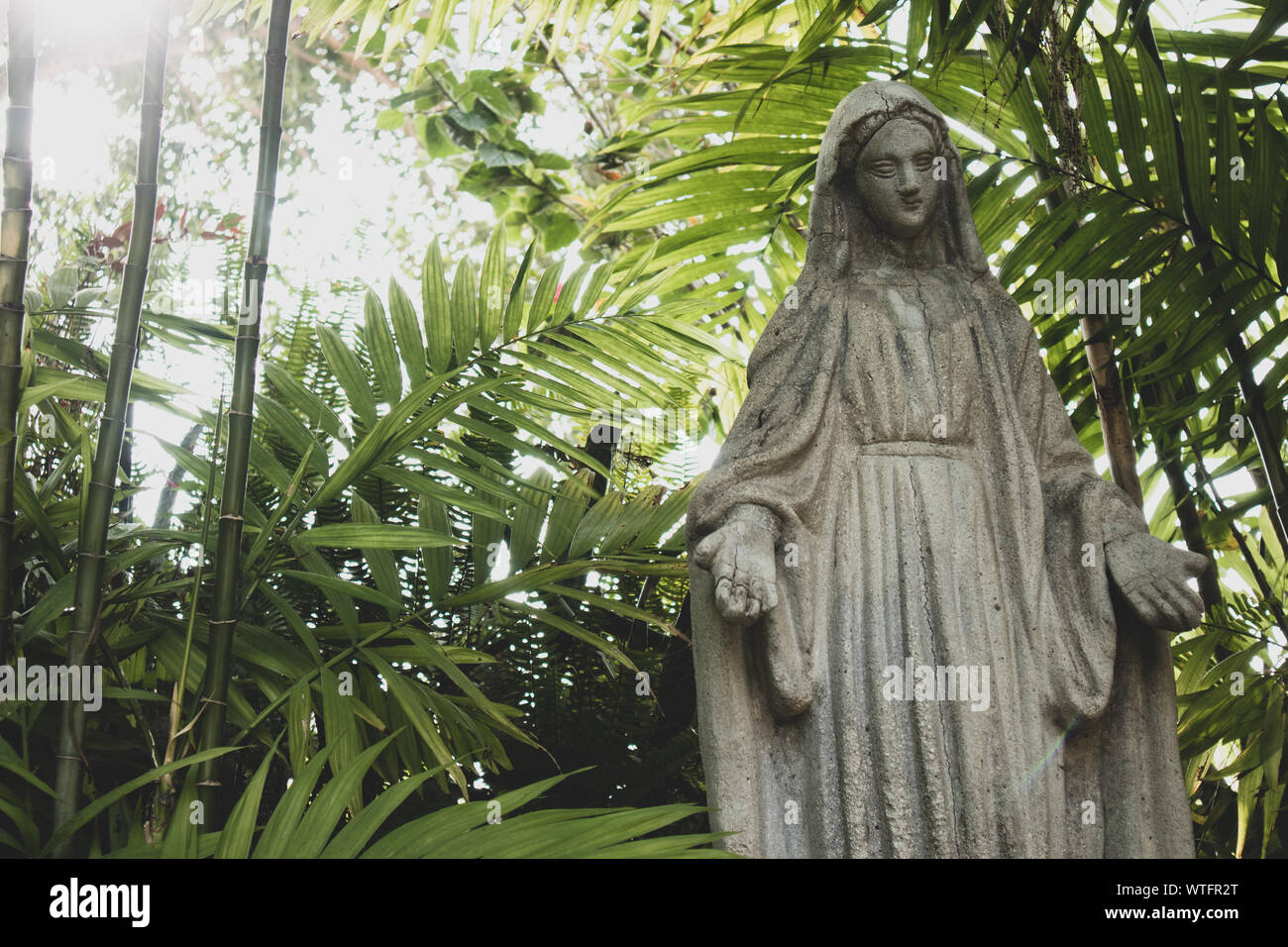 San pedro statue hires stock photography and images Alamy