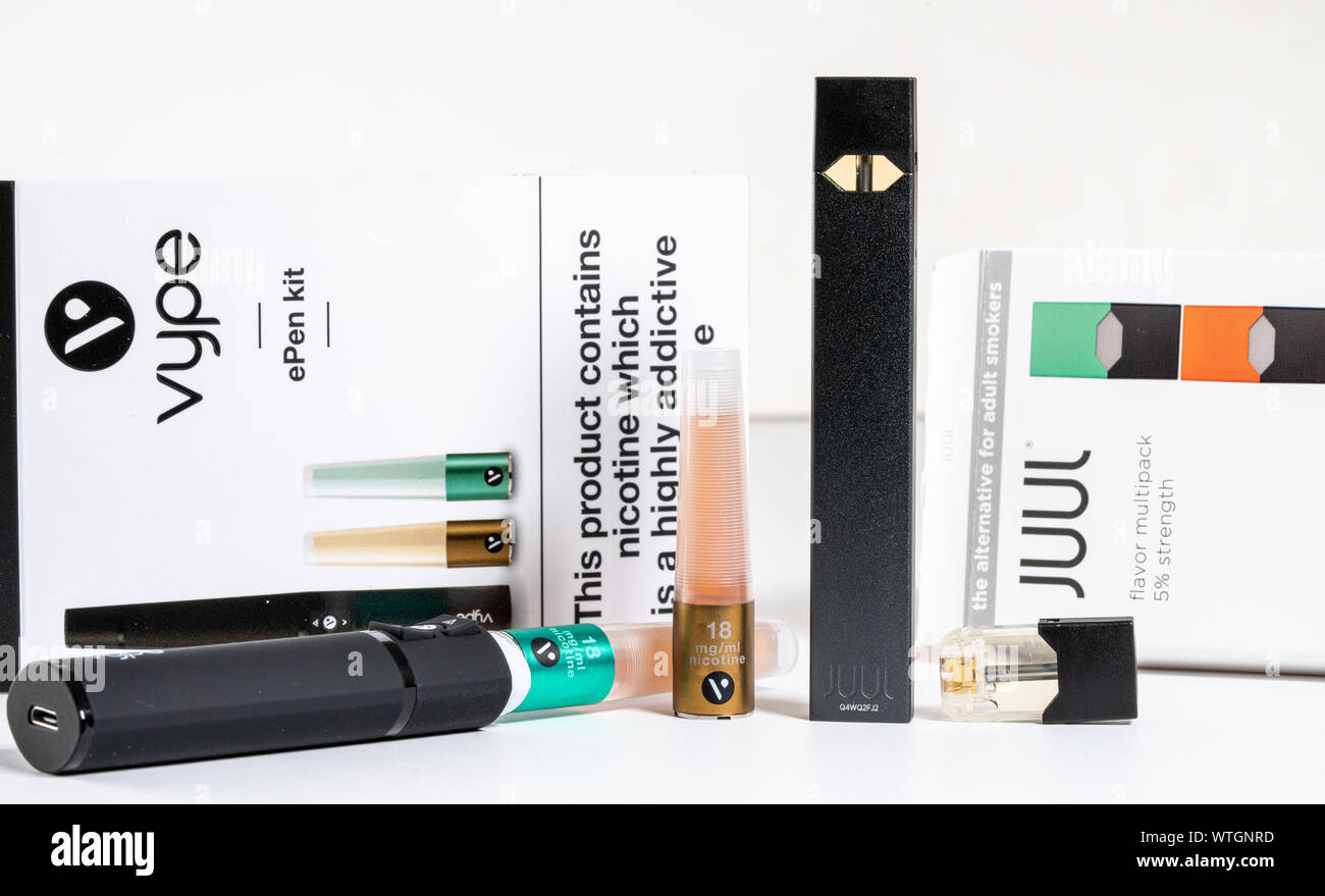 Juul Labs vaping e-cigarette with nicotine pod and Vype vape or ePen kit Stock Photo