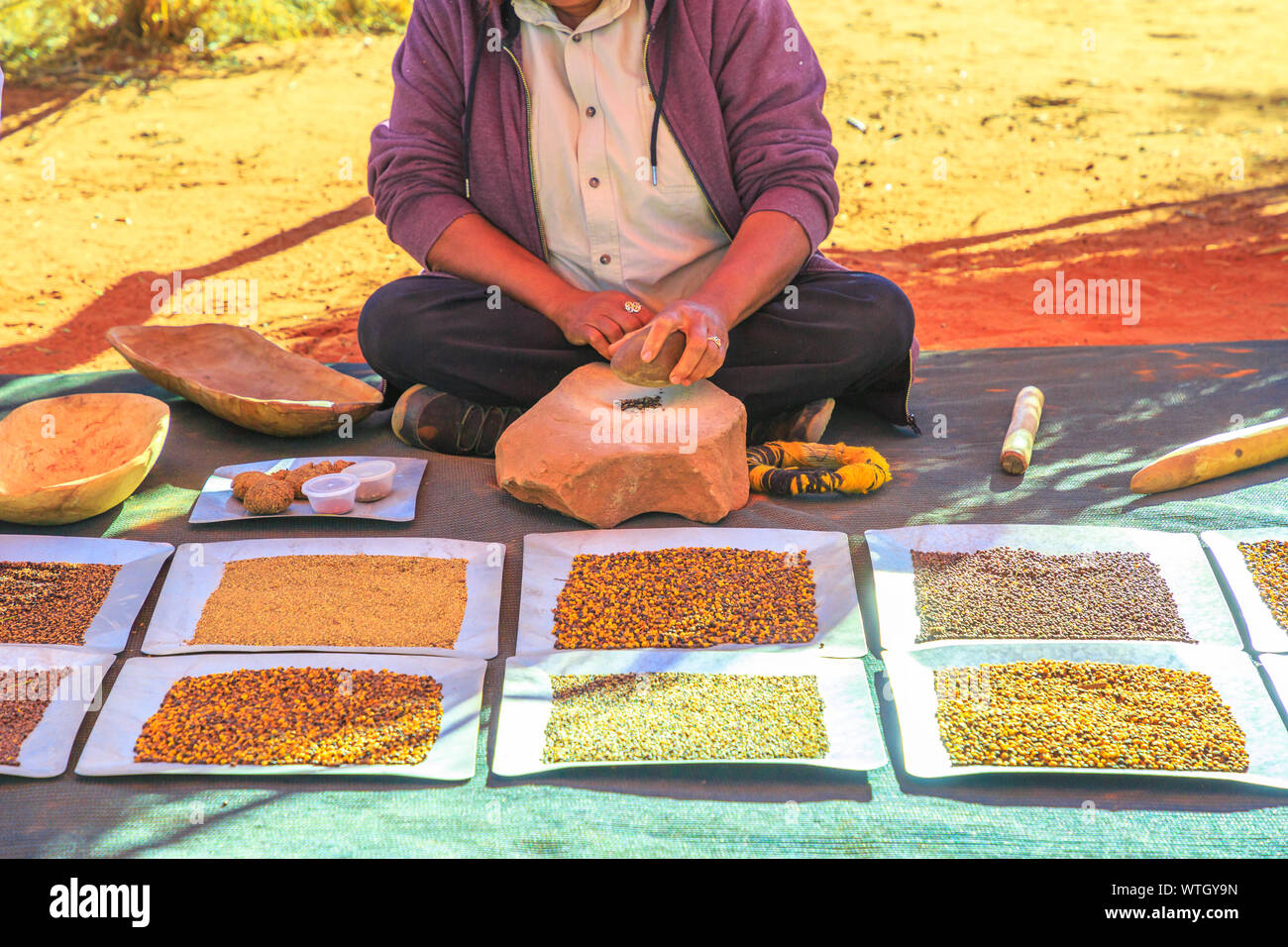 Australian aboriginal artefacts hi-res stock photography and images - Alamy