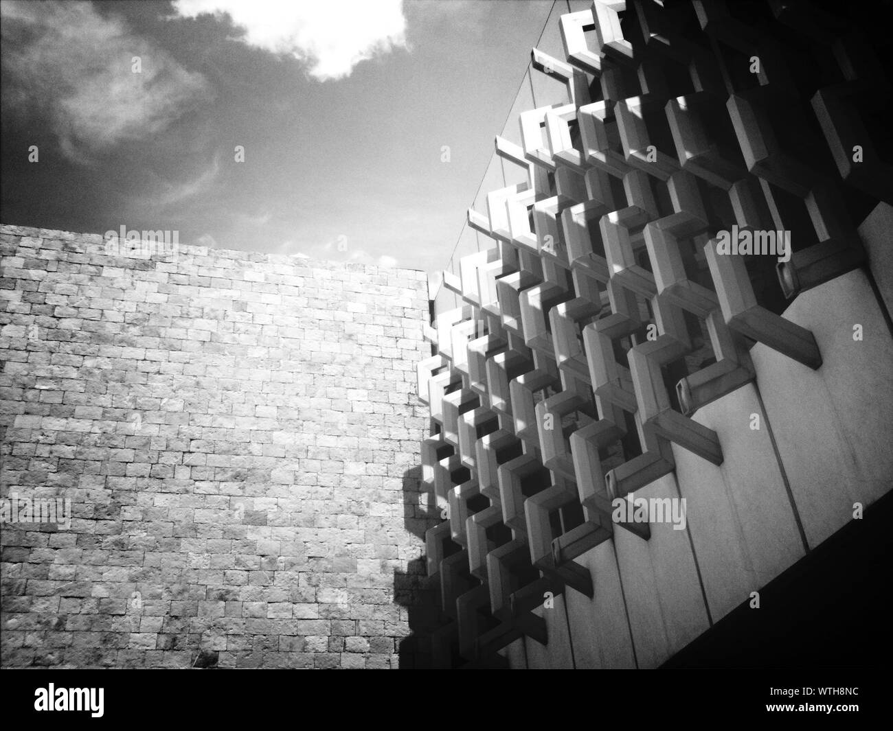 Modern facade Black and White Stock Photos & Images - Alamy