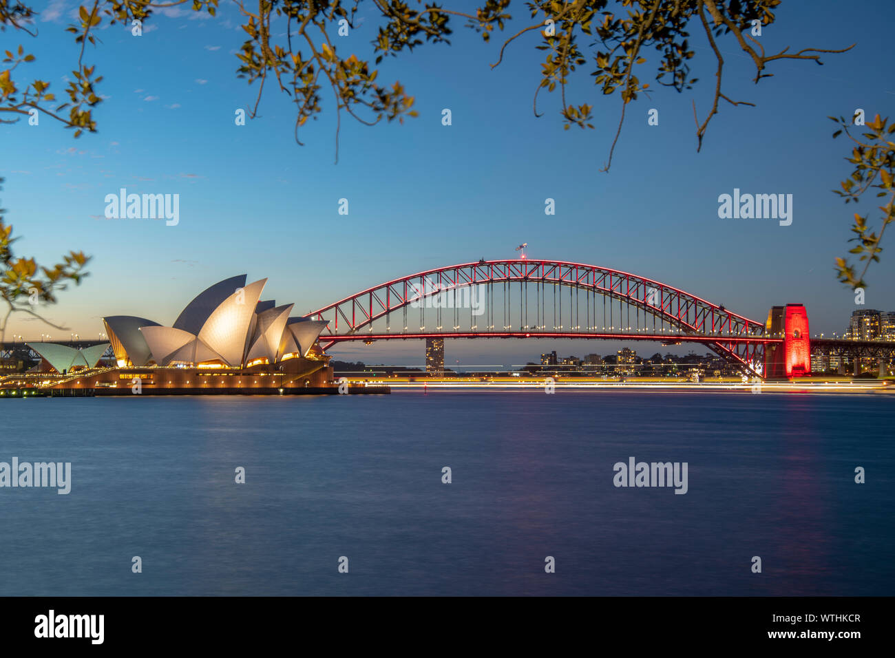 Sydney Opera House and Harbour Bridge at sunset Stock Photo - Alamy