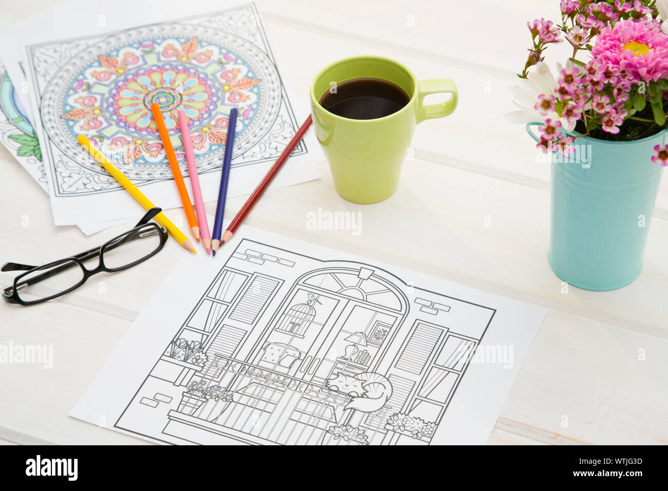 Coloring book color pencil hi-res stock photography and images - Page 3 -  Alamy