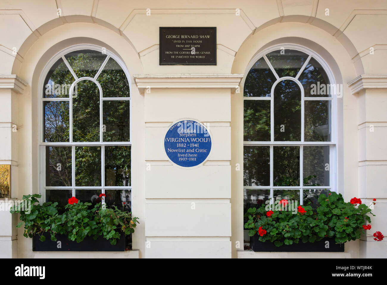 Former home of Virginia Woolf and George Bernard Shaw, Fitzroy Square, Fitzrovia, London Borough of Camden, Greater London, England, United Kingdom Stock Photo