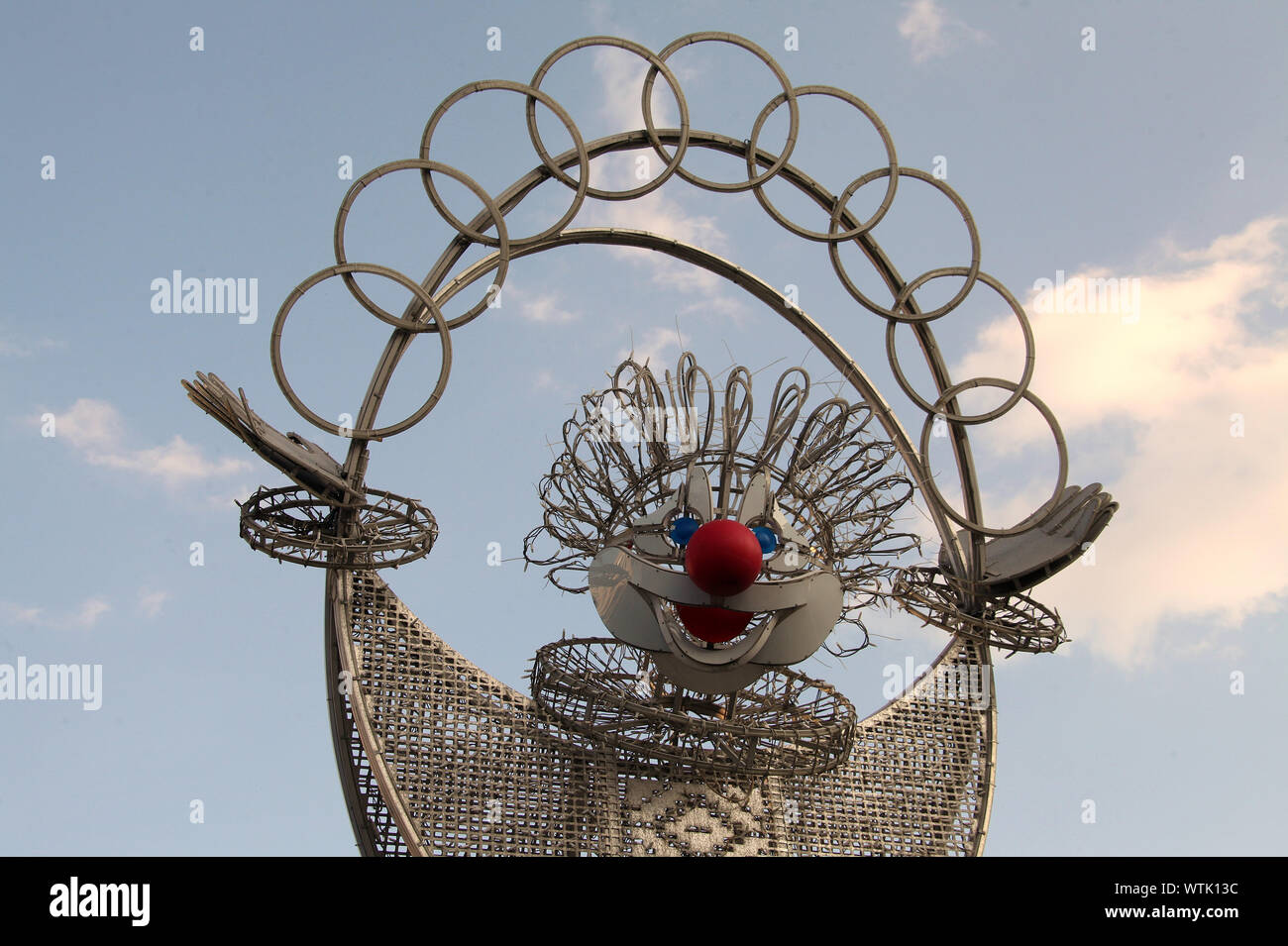 Clown red nose hi-res stock photography and images - Alamy