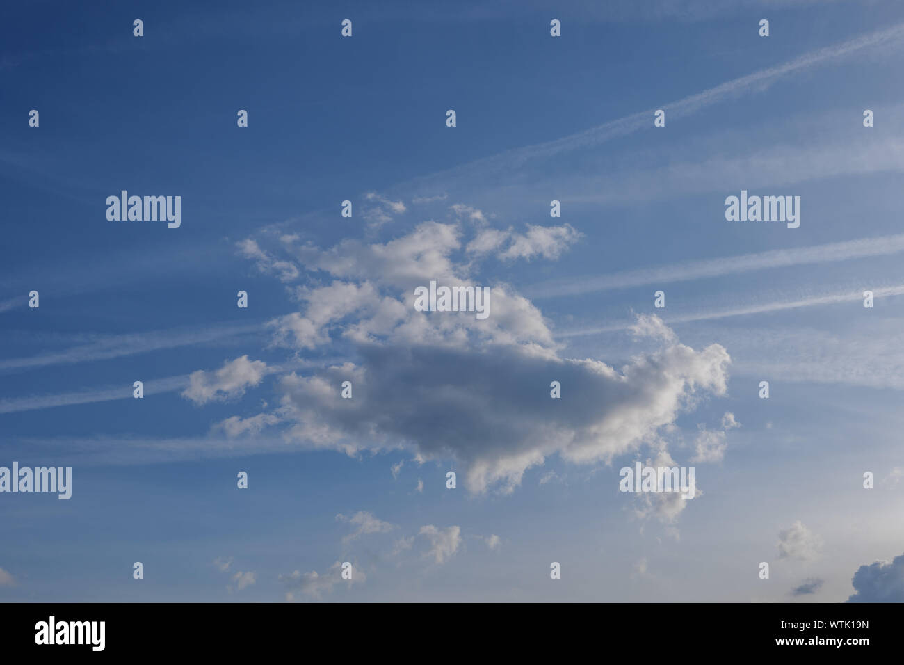 Troposphere hi-res stock photography and images - Alamy